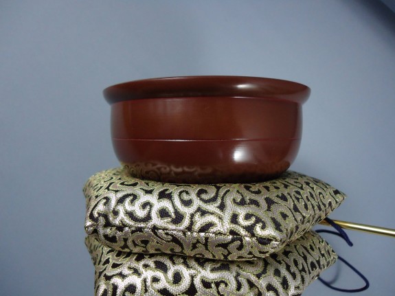 逸鳳印金　茶に白ボカシ