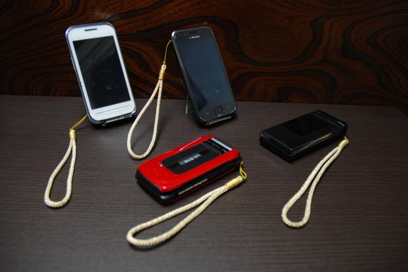 金銀糸　くみひも　ストラップ